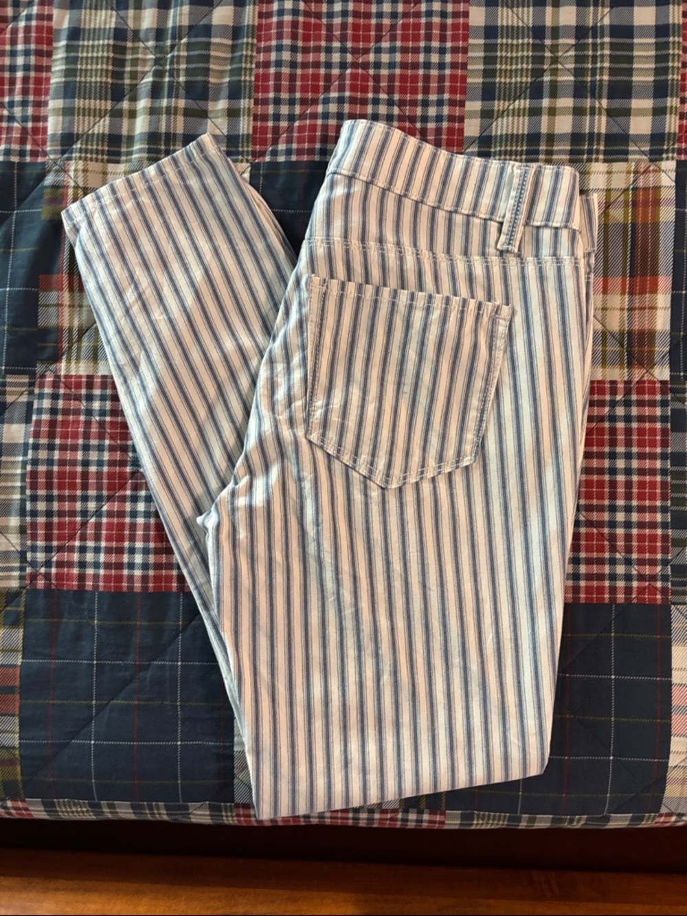 Ann Taylor Blue & White Striped ankle pants - Picture 5 of 5